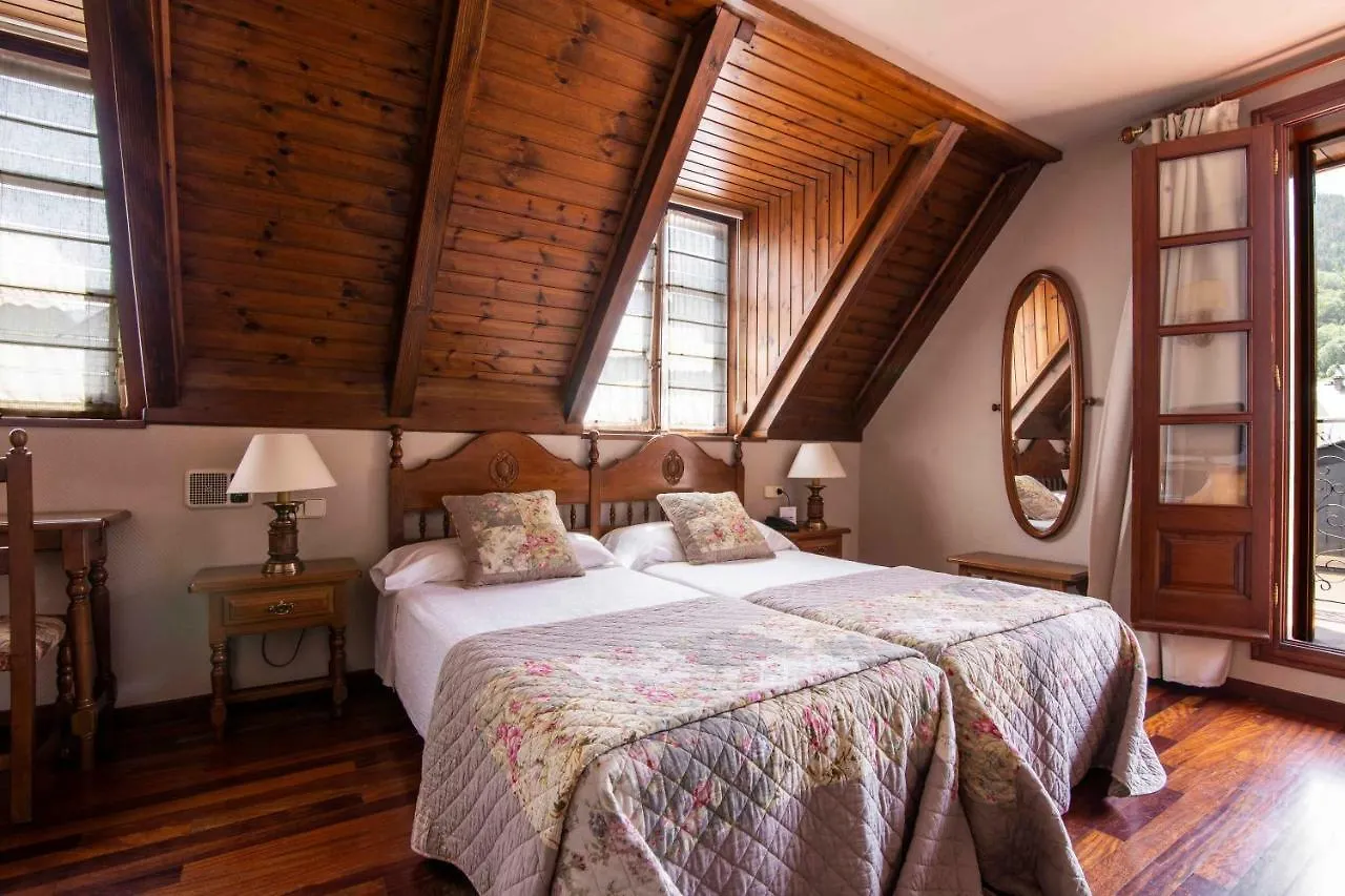 Hotel Fonfreda Vielha İspanya